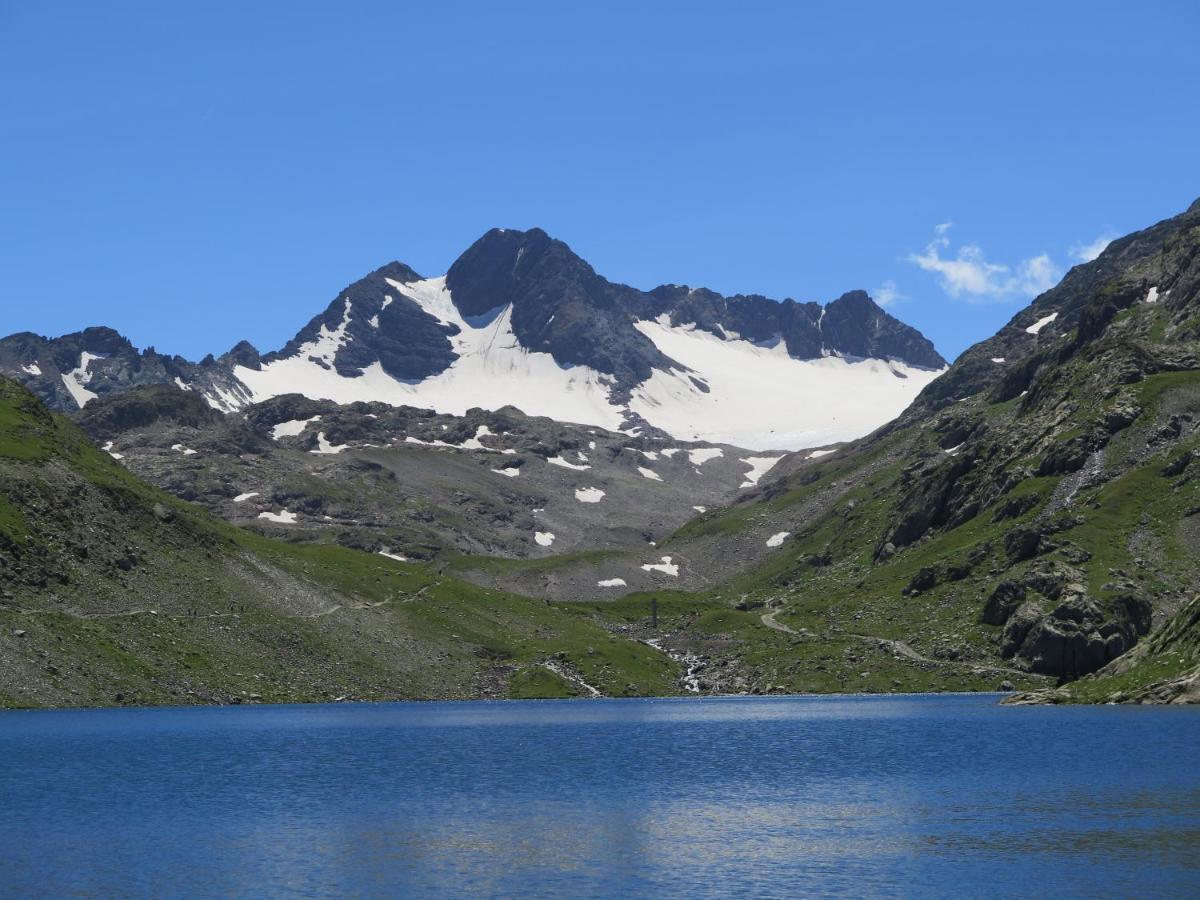 Vos vacances au ski à Albiez Montrond Extérieur photo